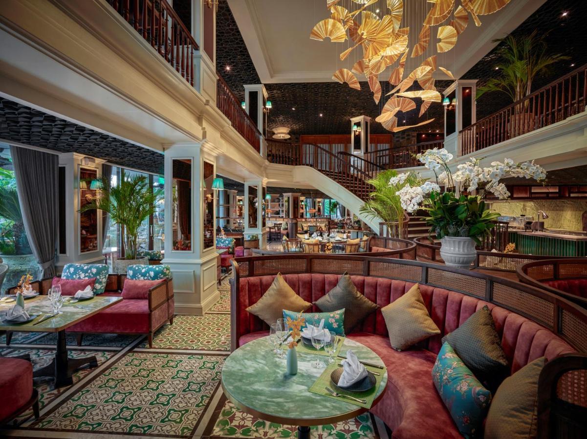 Hôtel Perle d'Orient Cat Ba - MGallery Chan Chau Exterior foto The interior of the restaurant